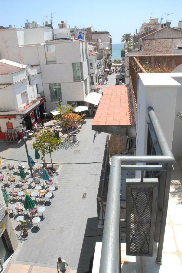 Apartamento Montroig 3 Ático Sitges Bagian luar foto