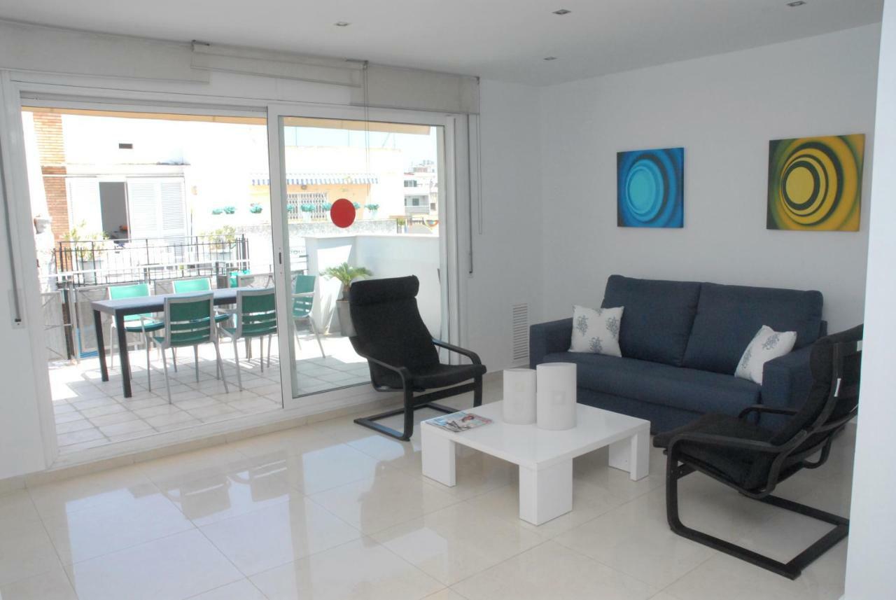 Apartamento Montroig 3 Ático Sitges Bagian luar foto